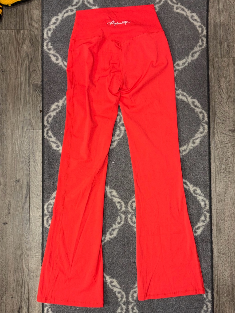 Alphalete Flare Leggings - Picture 2 of 4
